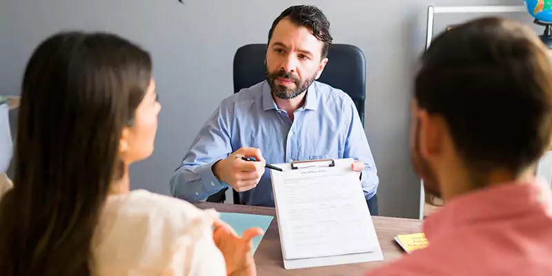 Why Choose Us as Your L1 Visa Lawyer in Bolivia